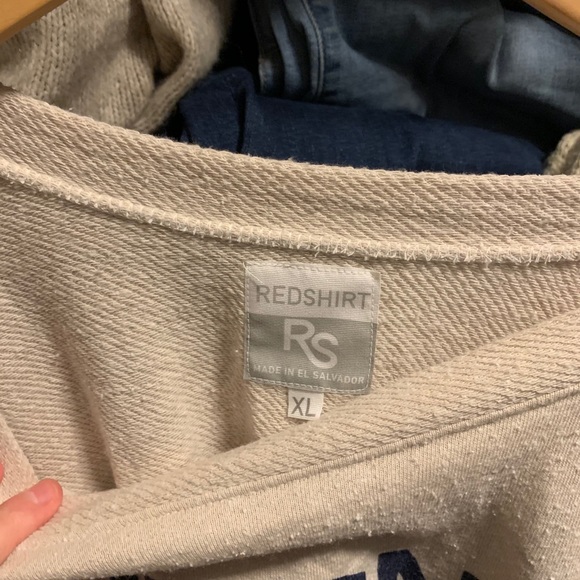 Uconn crewneck - Picture 2 of 3